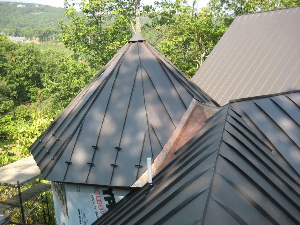 Professional Roof Tarp Installation by Craftsman Roofing in Rancho Palos Verdes